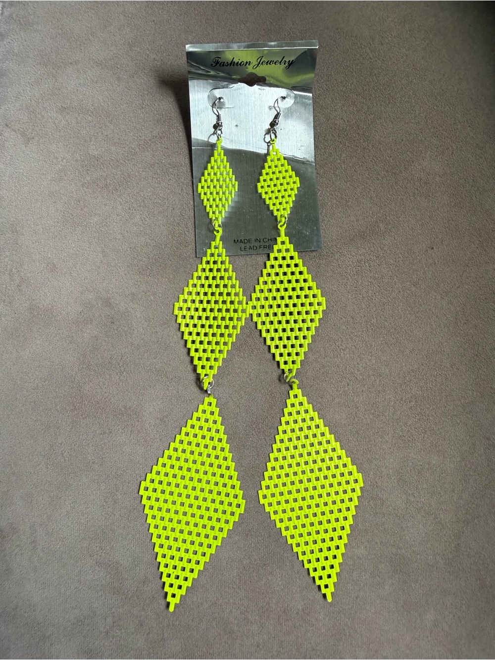 Vintage 2000s Bright Neon Yellow Geometric Beaded Drop Earrings